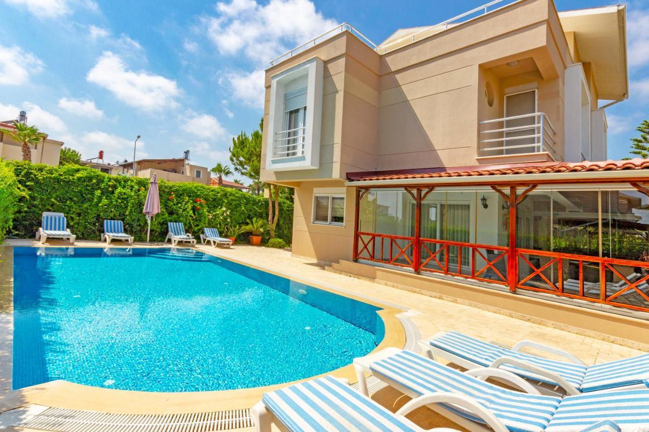 Paradise Town Villa Premium Белек Екстер'єр фото