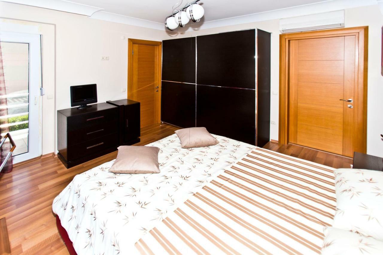 Paradise Town Villa Premium Белек Екстер'єр фото