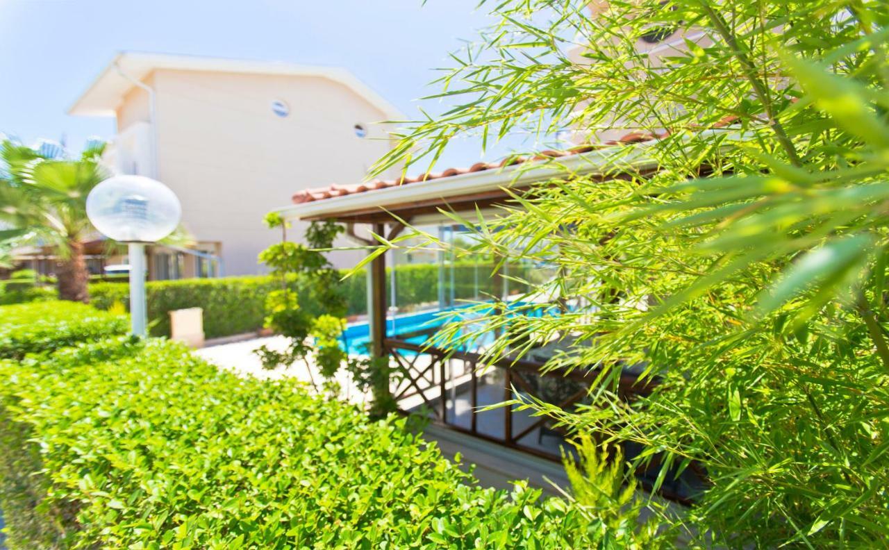 Paradise Town Villa Premium Белек Екстер'єр фото