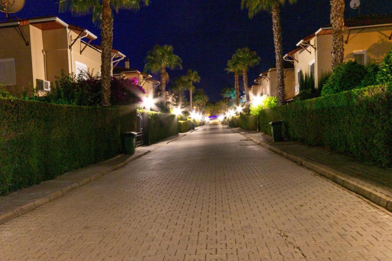 Paradise Town Villa Premium Белек Екстер'єр фото